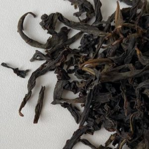 ФХДЦ слабой прожарки, рассыпной чай, крупный план листа, свежий аромат
